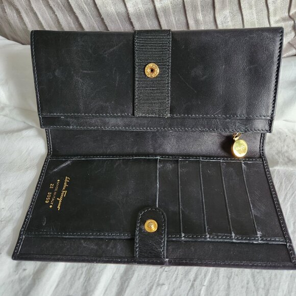 Salvatore Ferragamo EUC Gancini Bag, Ferragamo Vara wallet 4 Pc Set set w/COA - Picture 13 of 17